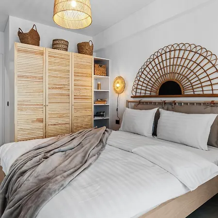 Japandi - Odyssey Pool &