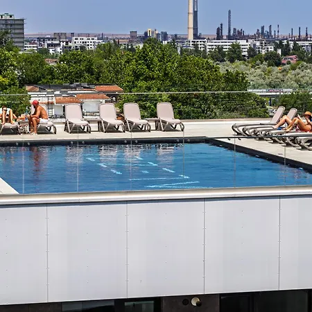 Japandi In Odyssey Pool&spa * Năvodari