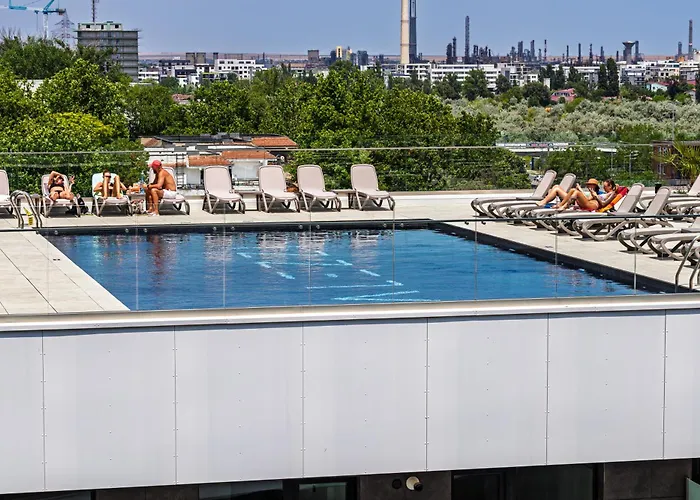 Japandi In Odyssey Pool&spa * Năvodari