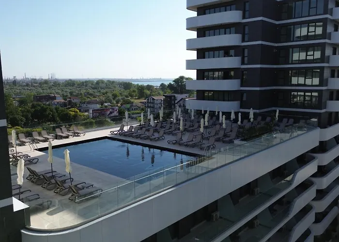 Japandi In Odyssey Pool&spa *