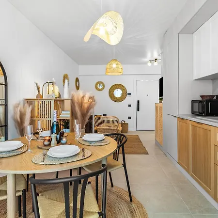 Japandi - Odyssey Pool & * Năvodari