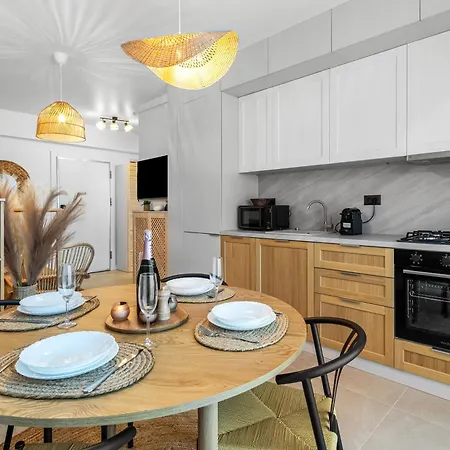 Japandi - Odyssey Pool &