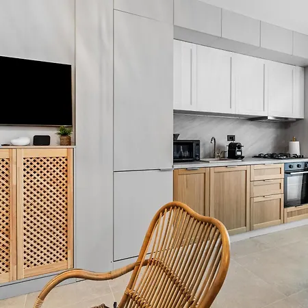 Japandi - Odyssey Pool & Appartement