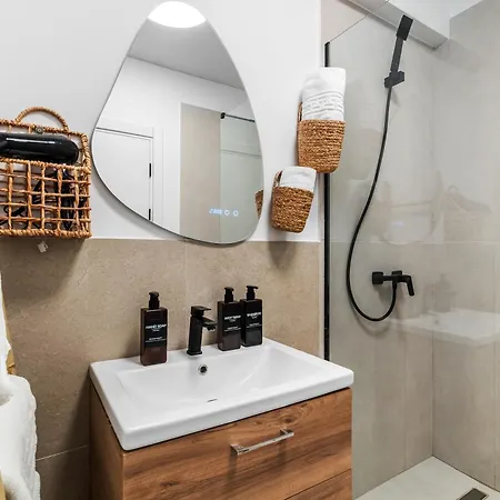 Japandi - Odyssey Pool & Apartamento *