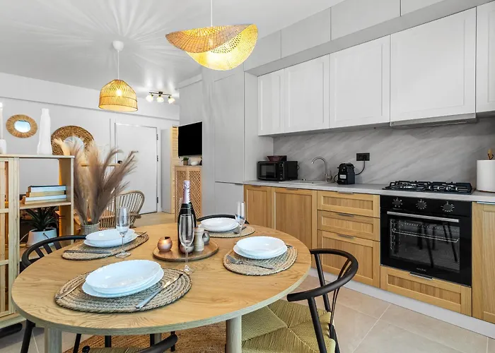 Japandi - Odyssey Pool &