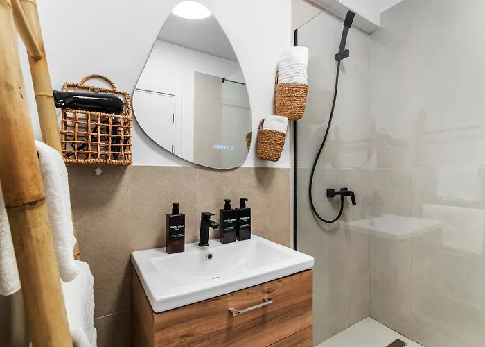 Japandi - Odyssey Pool & דירה *